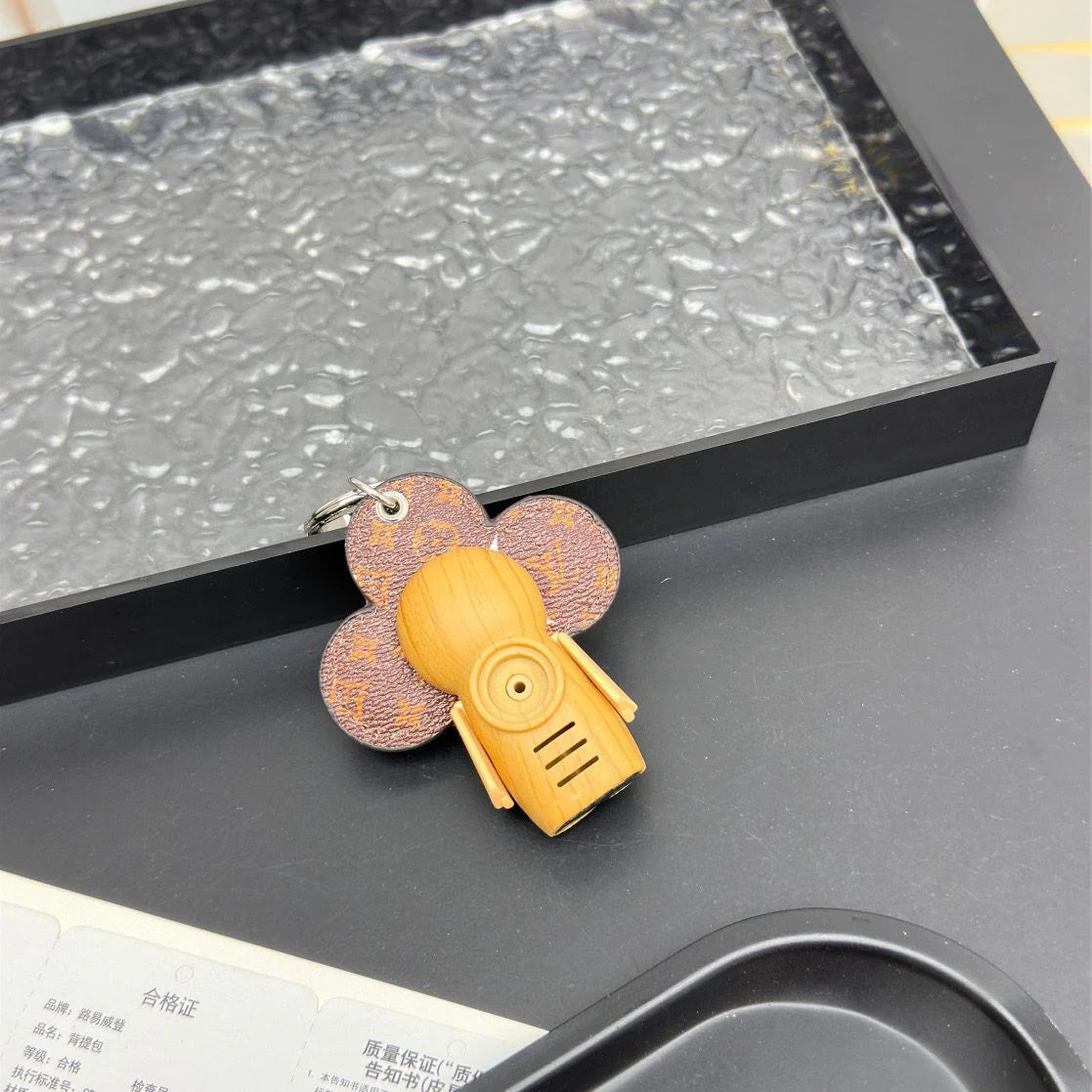 LV KEY HOLDER