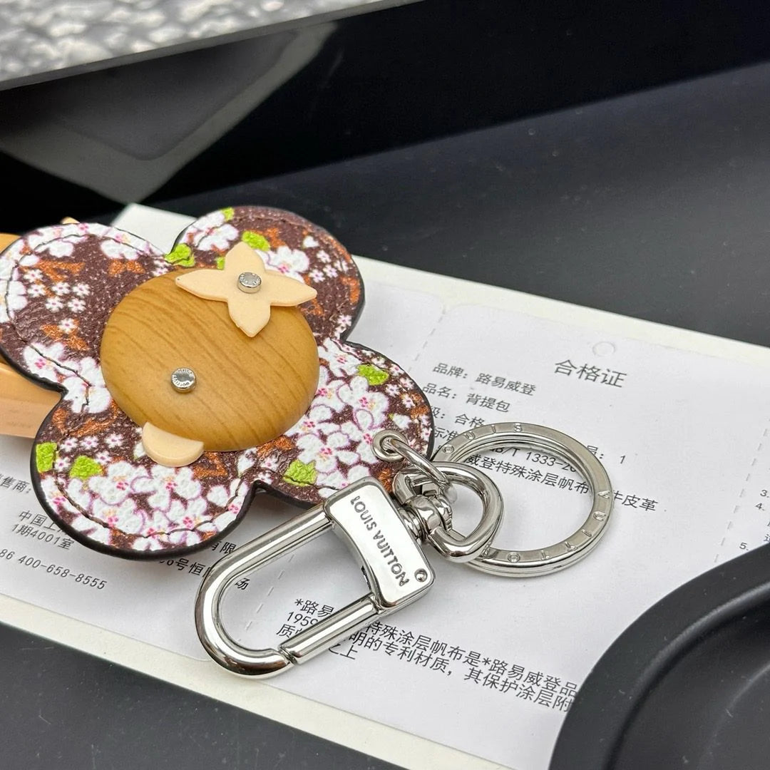 LV KEY HOLDER