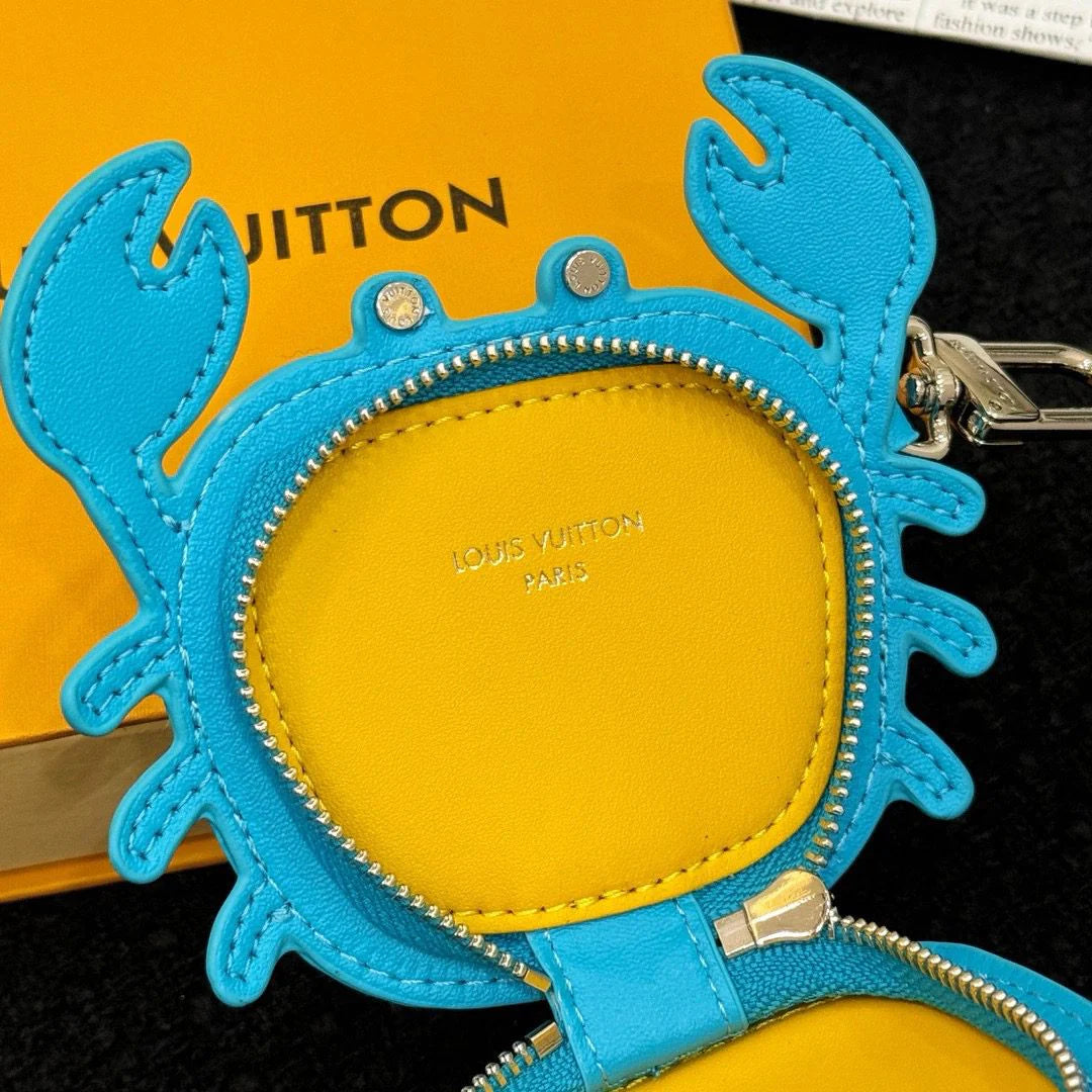 LV KEY HOLDER