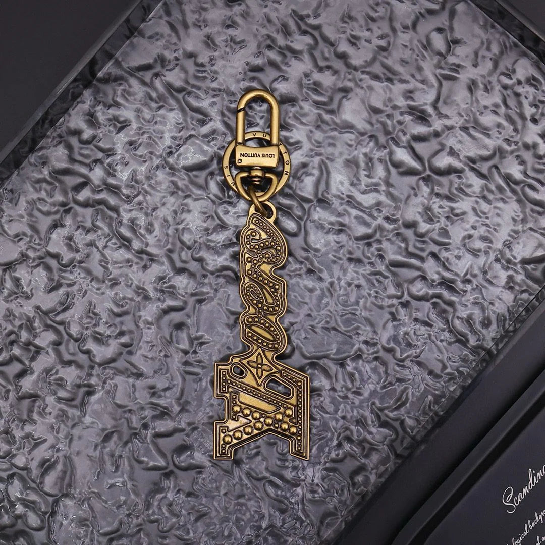 LV KEY HOLDER