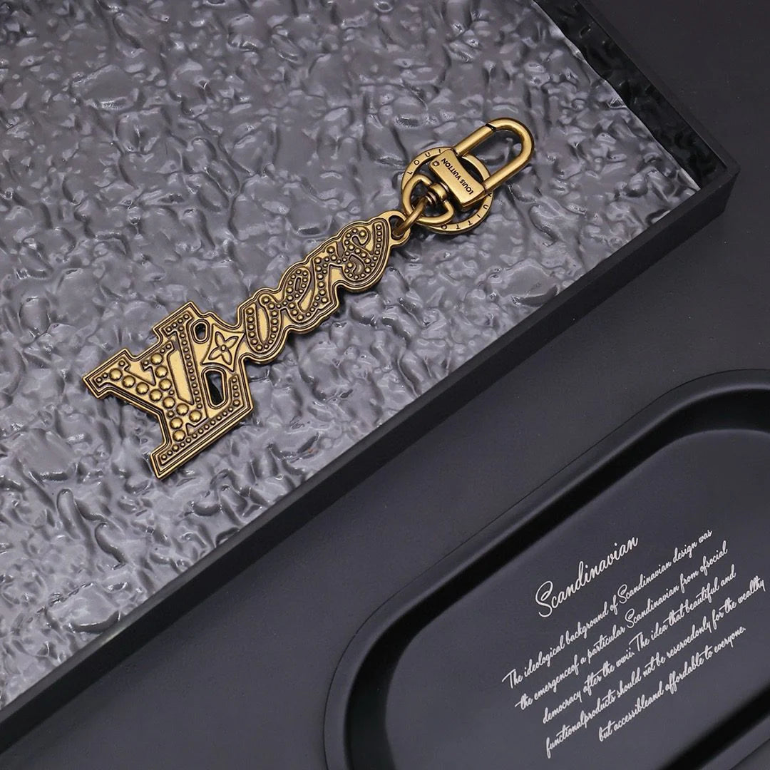 LV KEY HOLDER