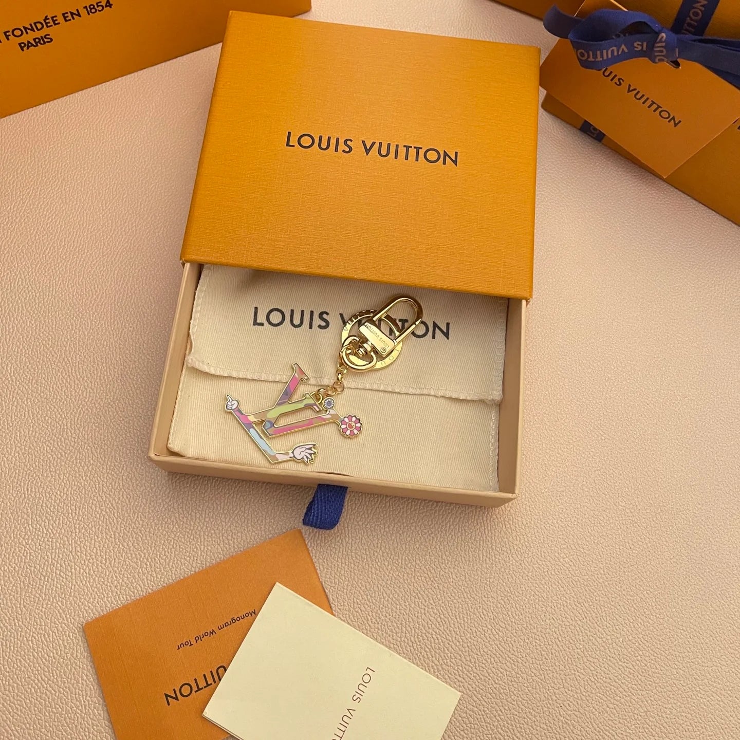 LV KEYCHAIN