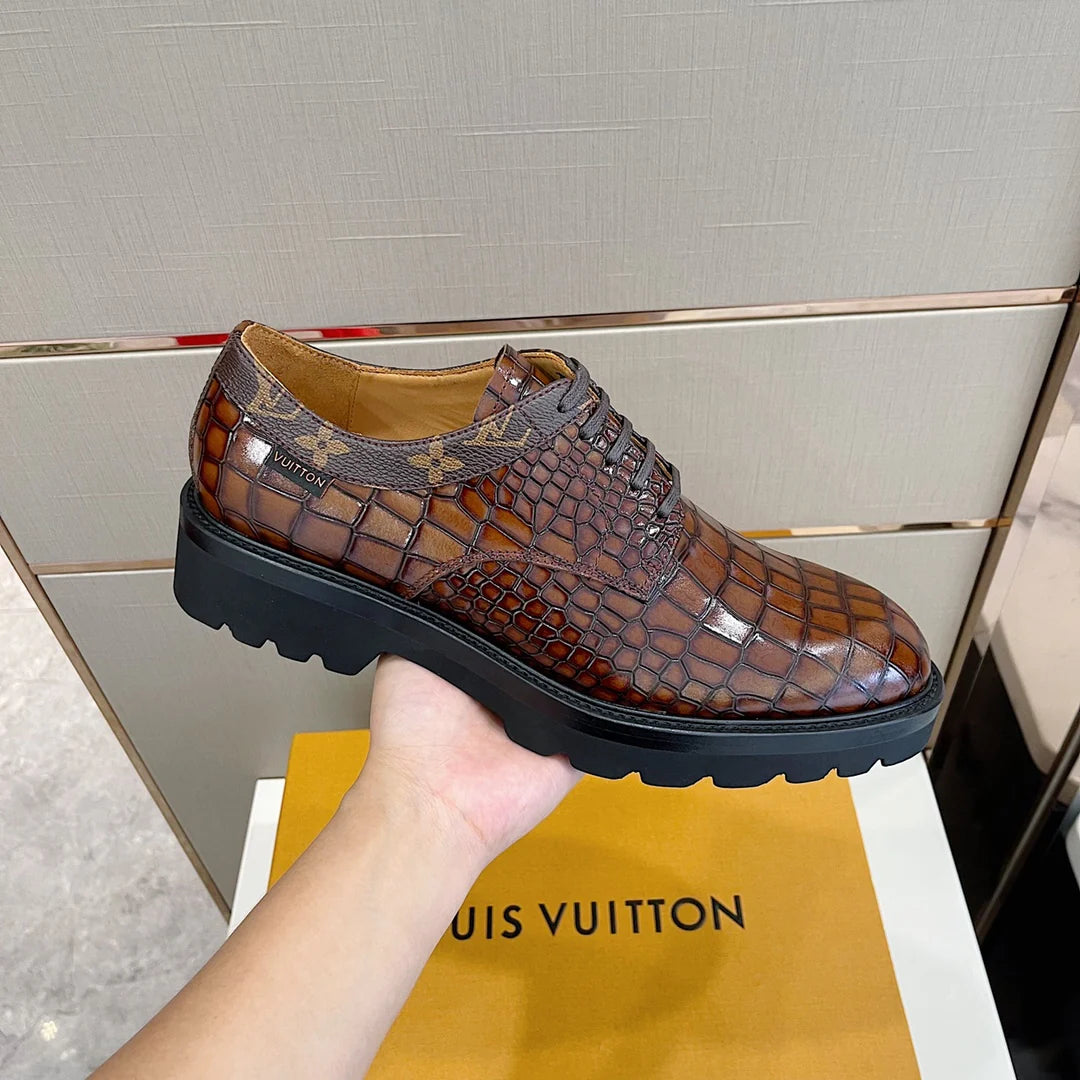 LV LOAFER