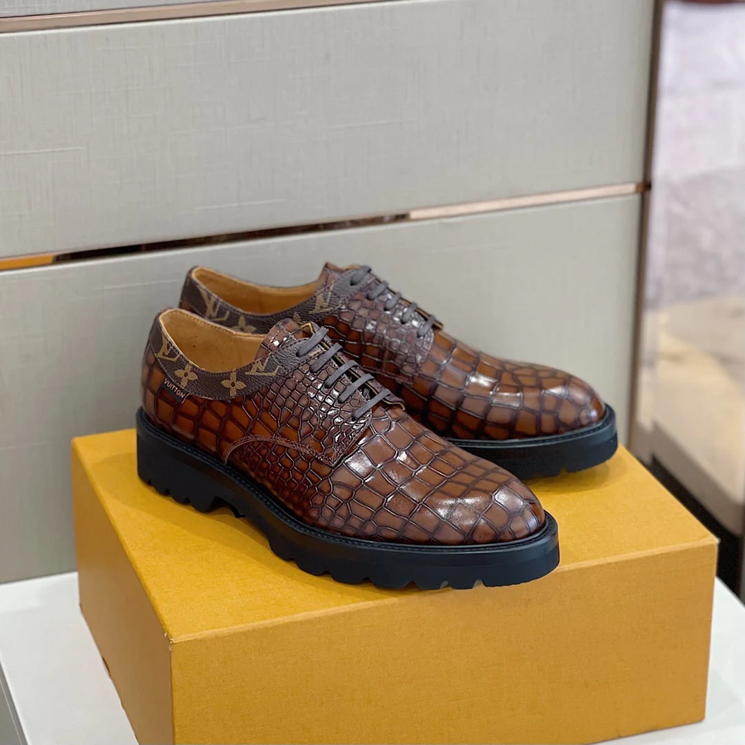 LV LOAFER