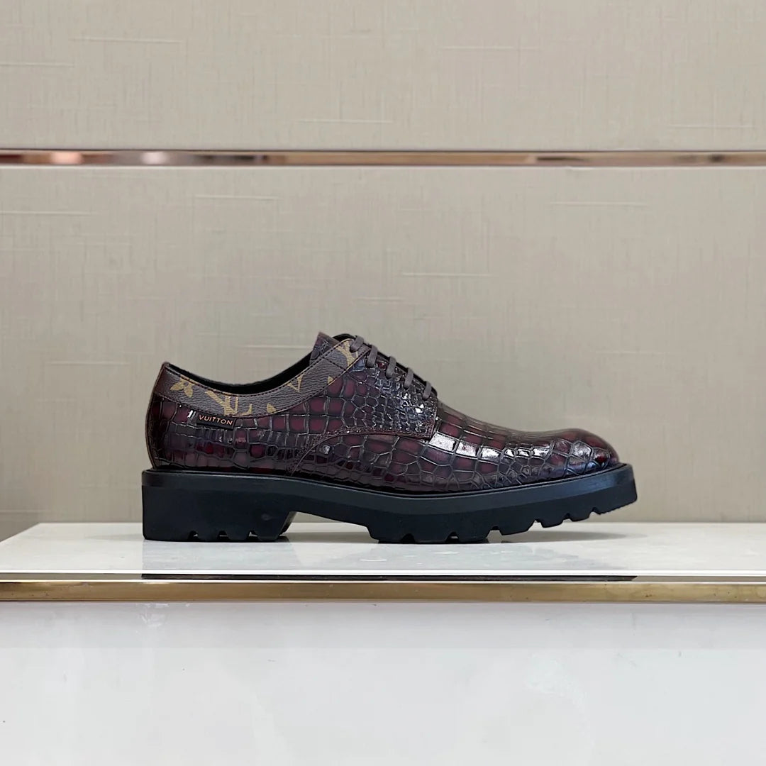 LV LOAFER