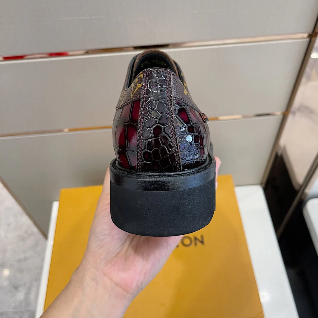 LV LOAFER