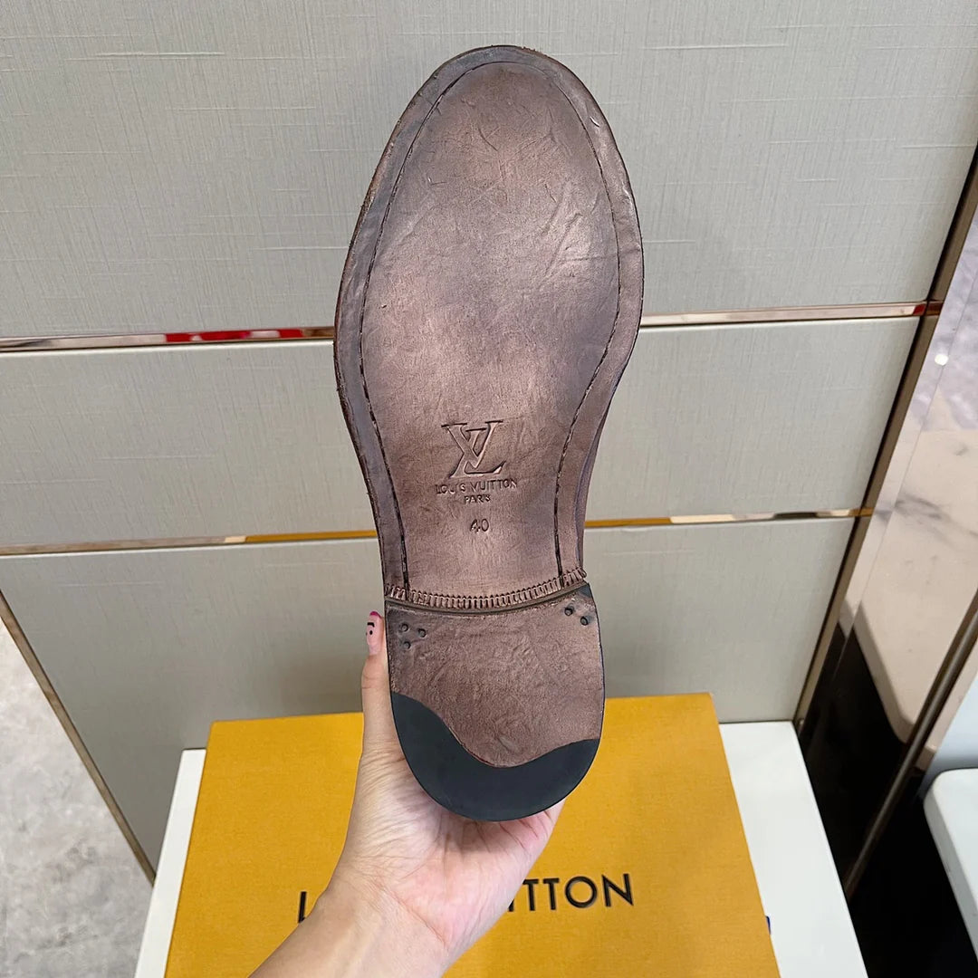 LV LOAFER