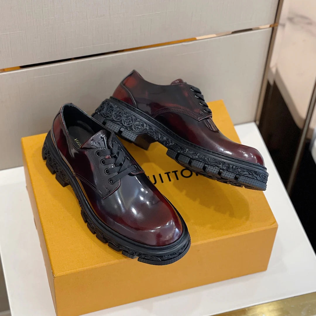 LV LOAFER