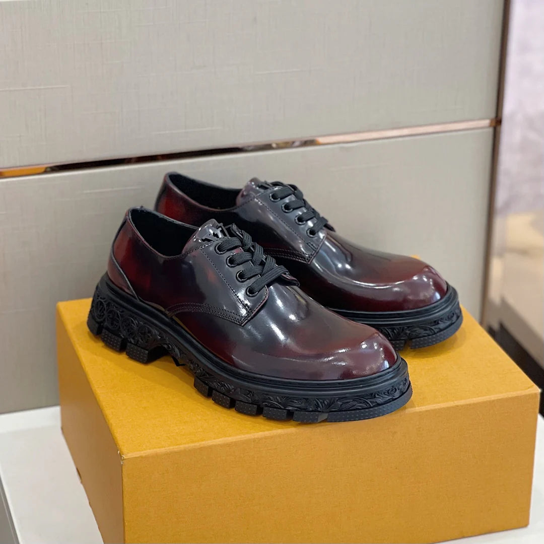 LV LOAFER