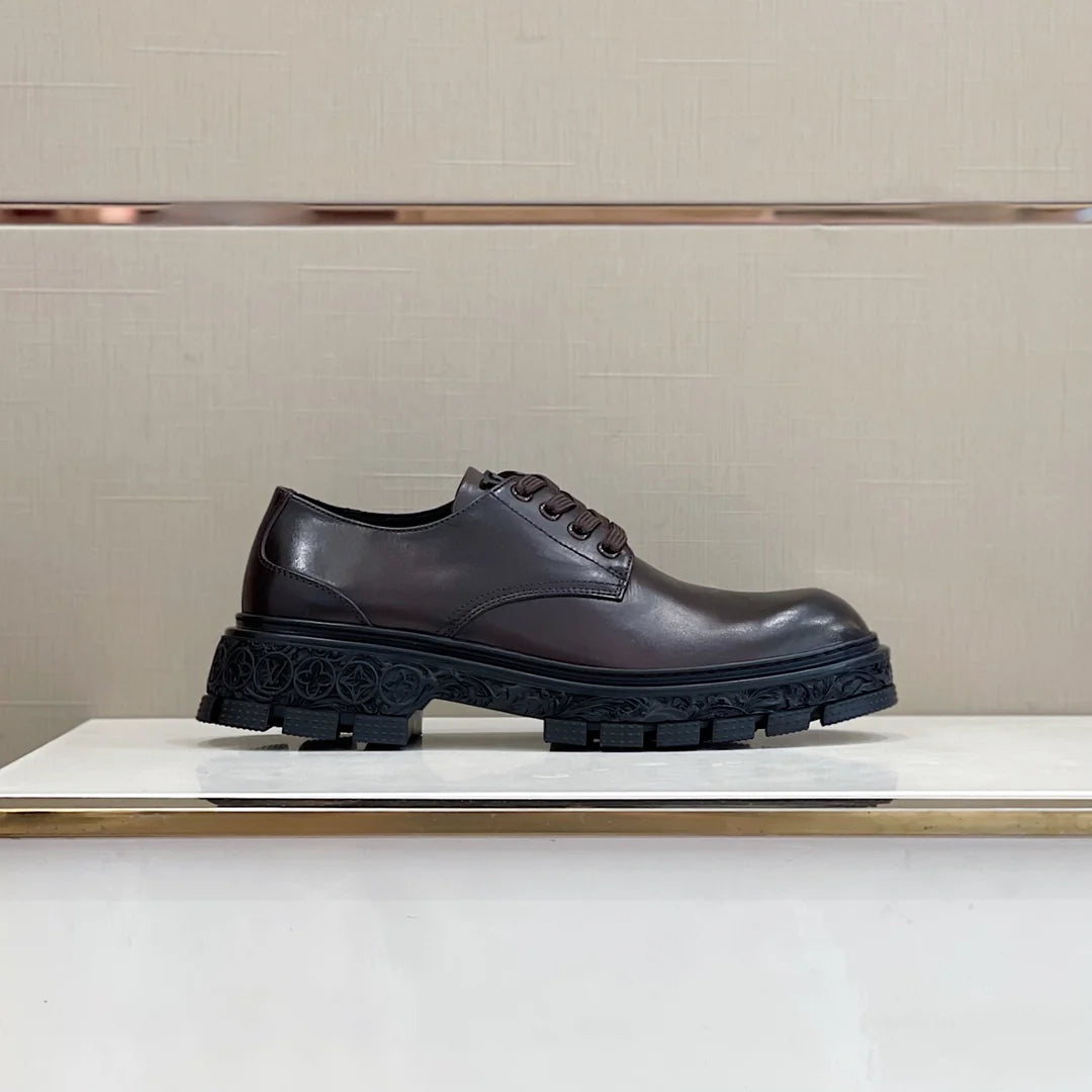 LV LOAFER