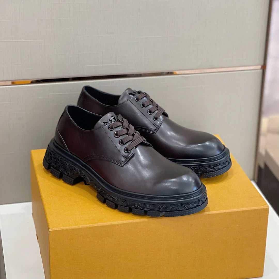 LV LOAFER