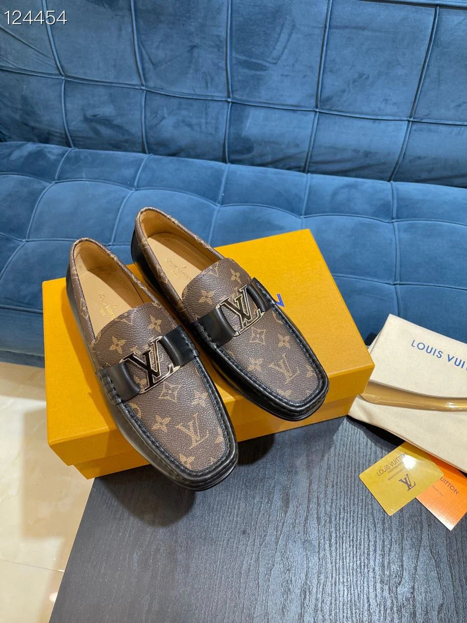 LV LOAFER