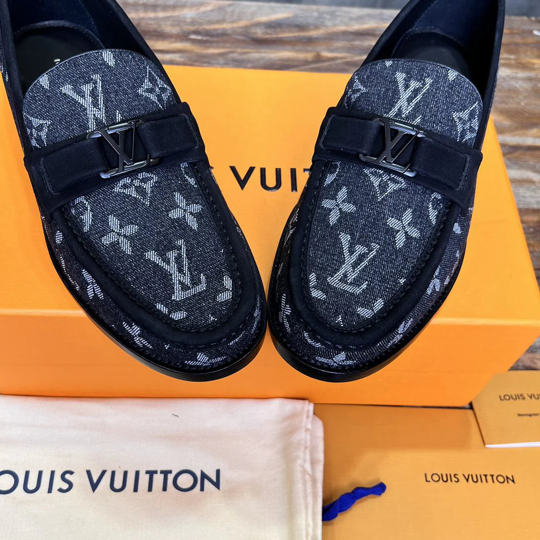 LV LOAFER