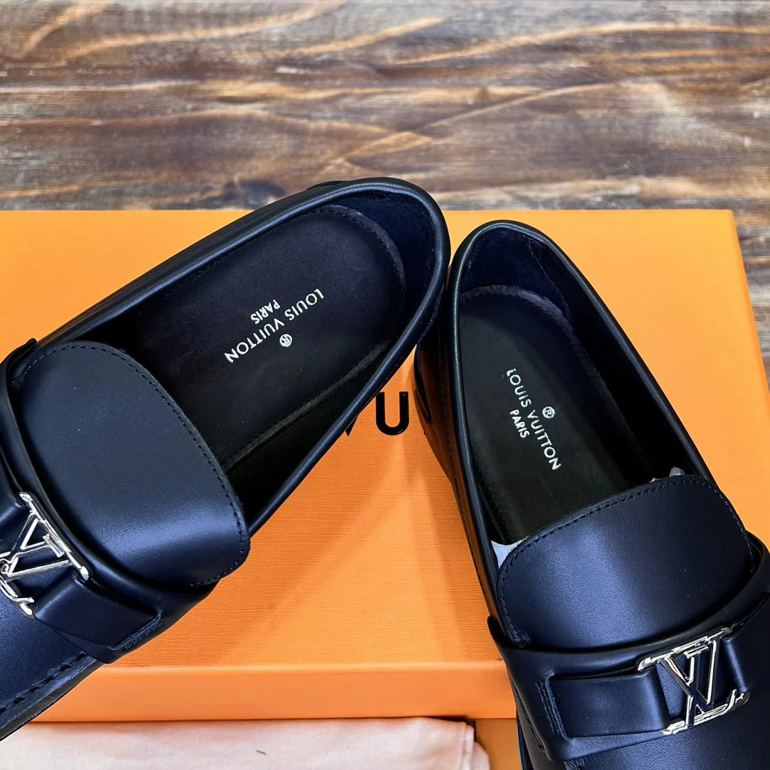 LV LOAFER