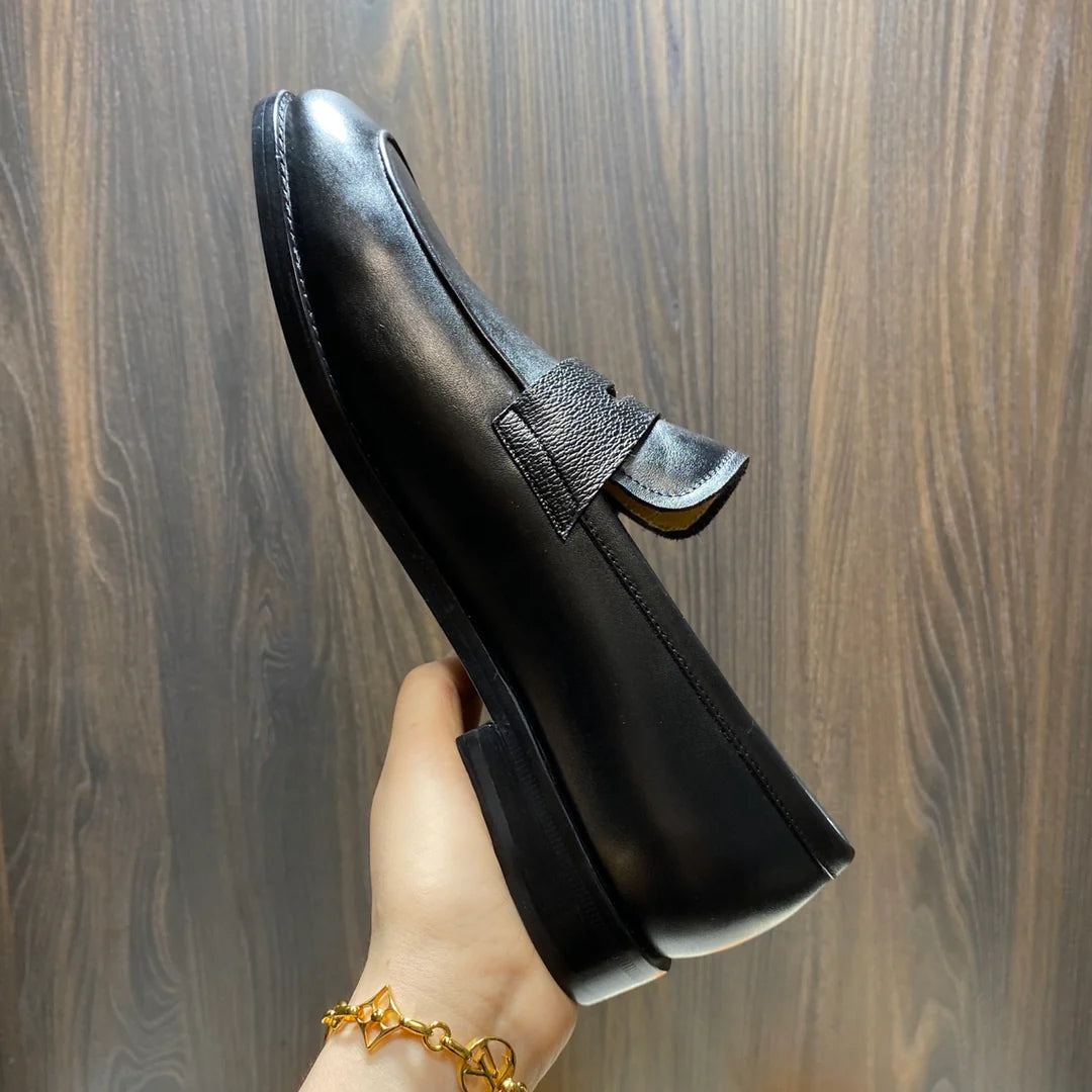 LV LOAFER