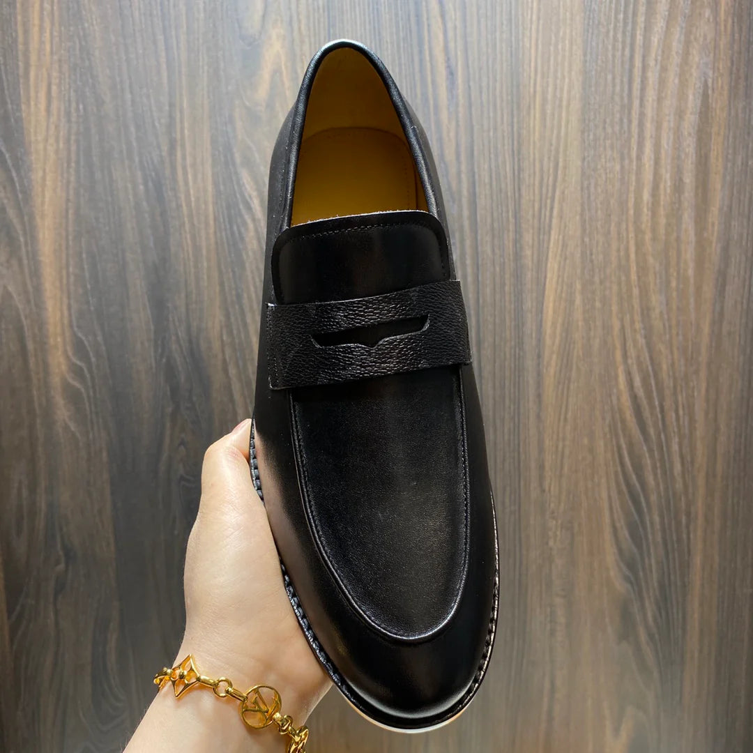 LV LOAFER