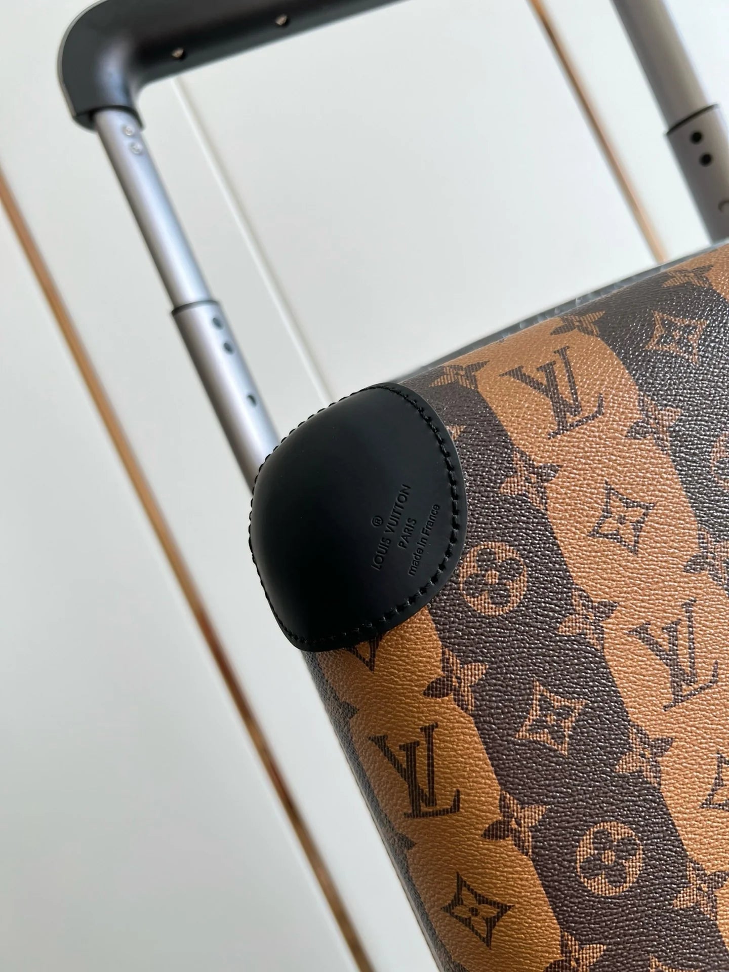 LV LUGGAGE