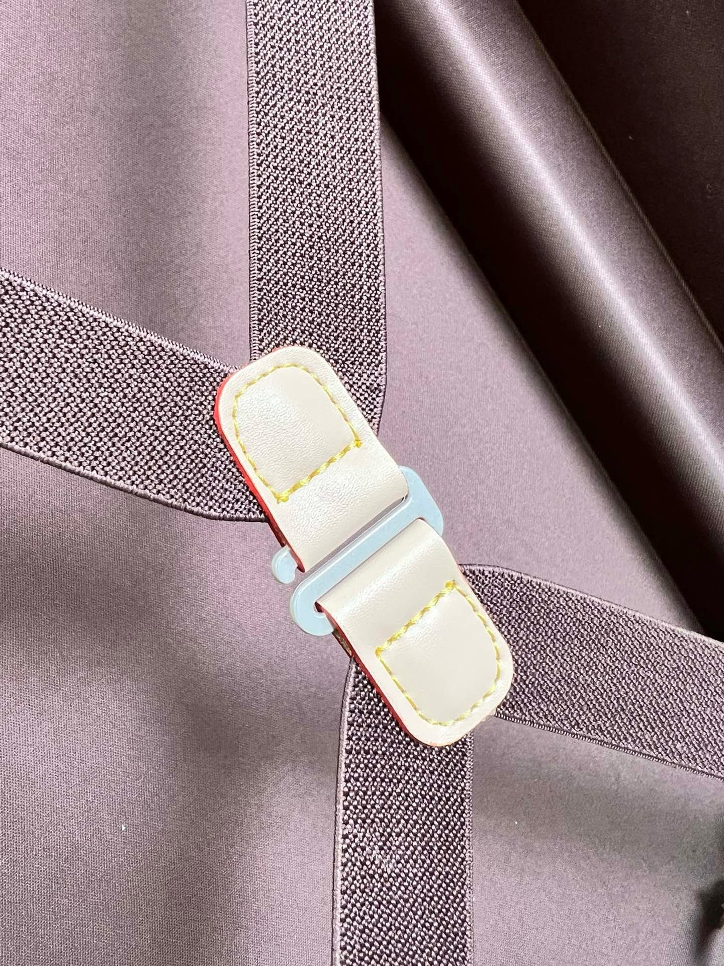 LV LUGGAGE