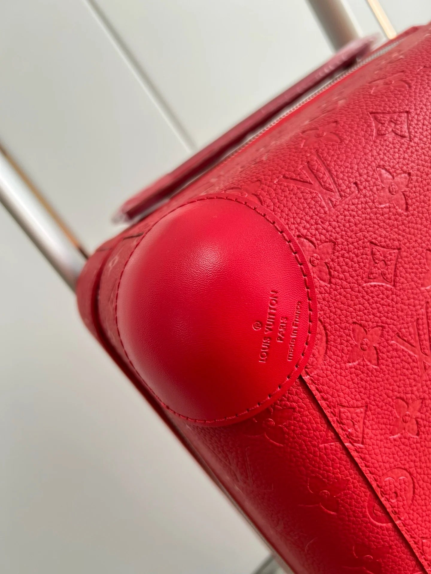 LV LUGGAGE