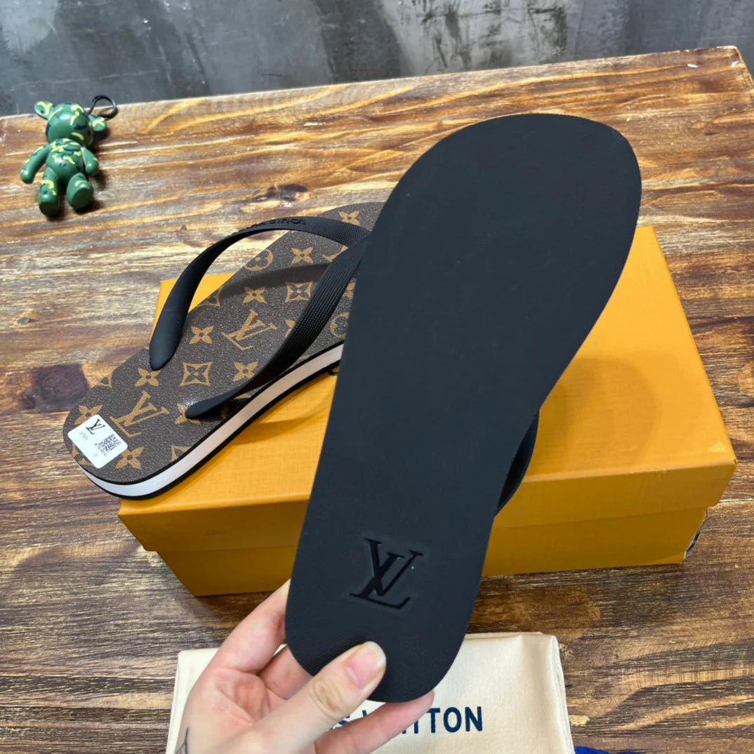 LV SANDAL