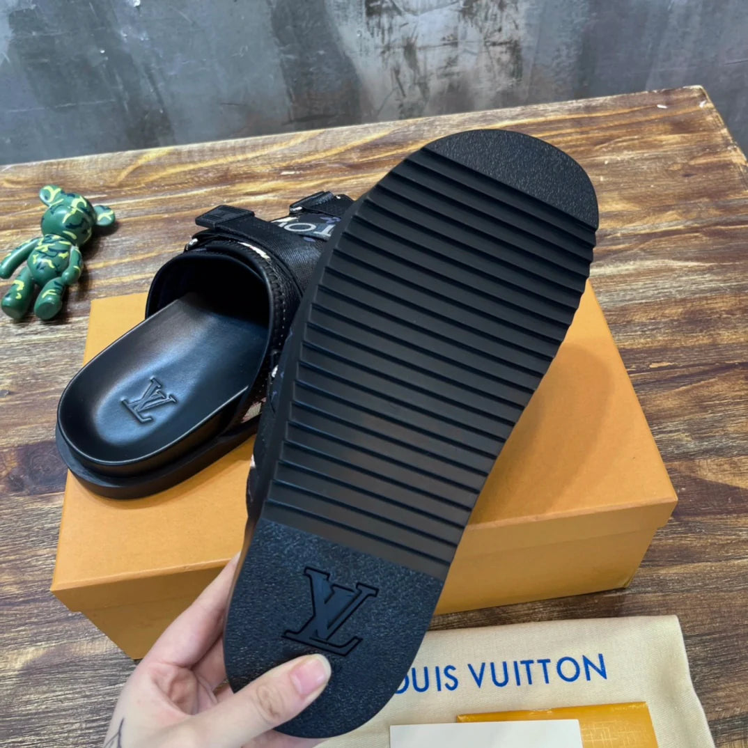 LV SANDAL