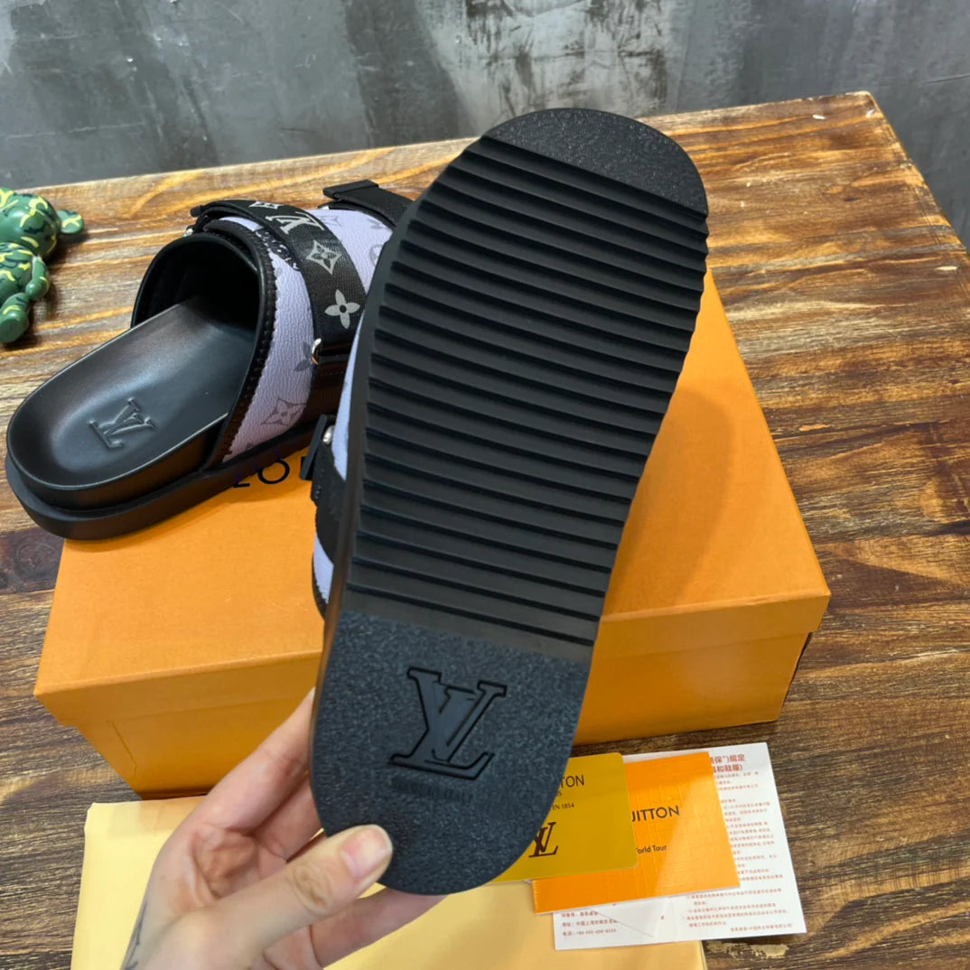 LV SANDAL