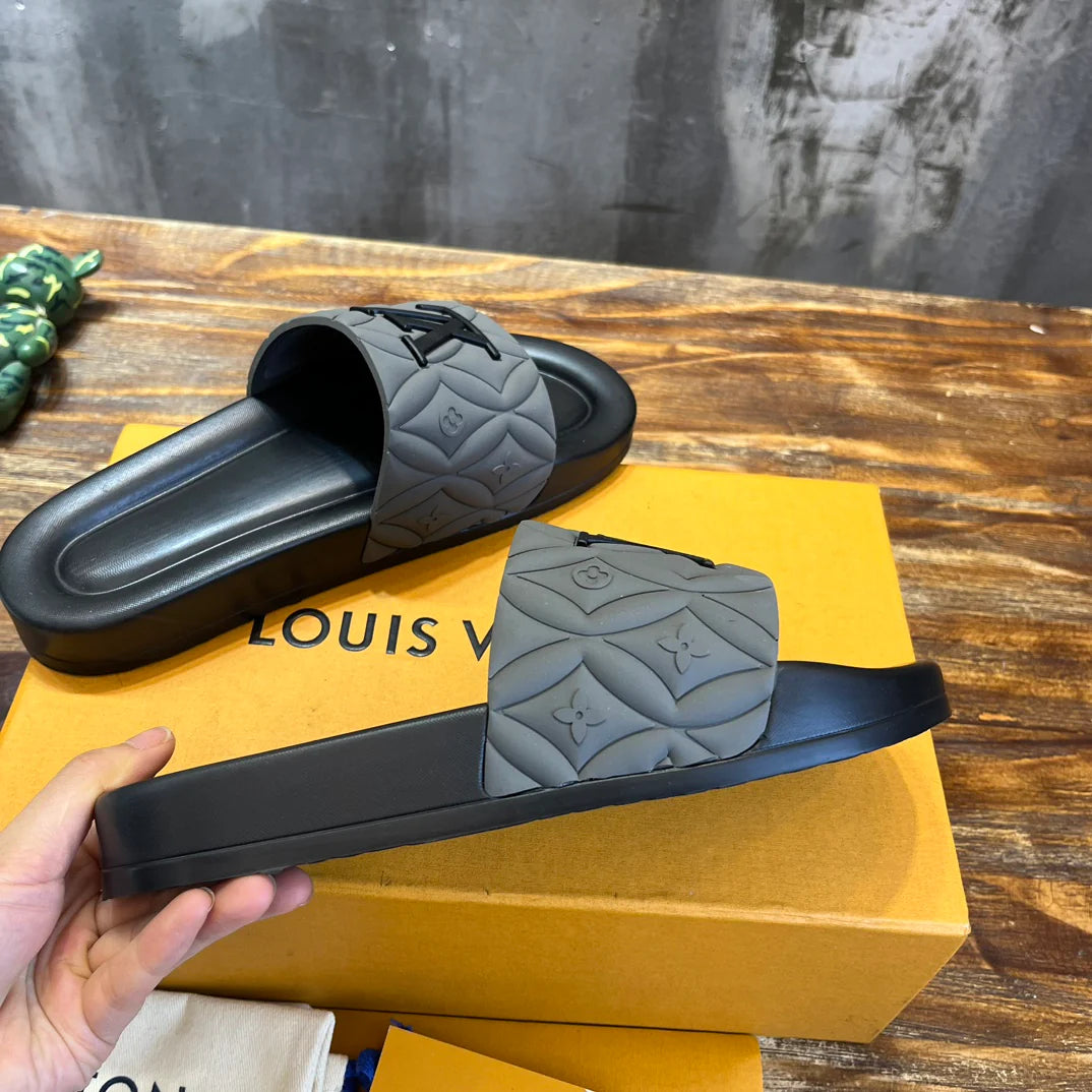 LV SANDAL