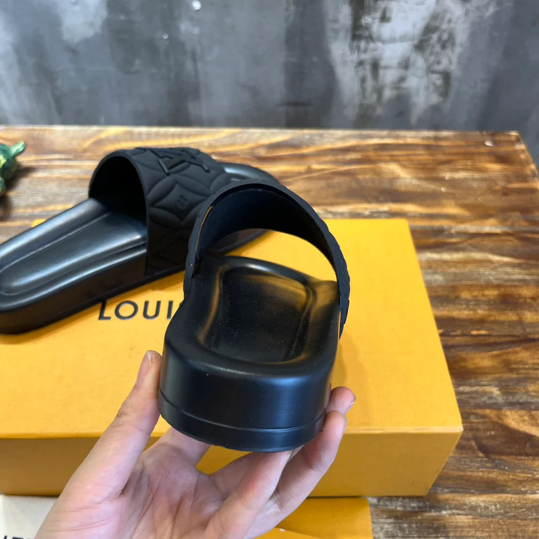 LV SANDAL