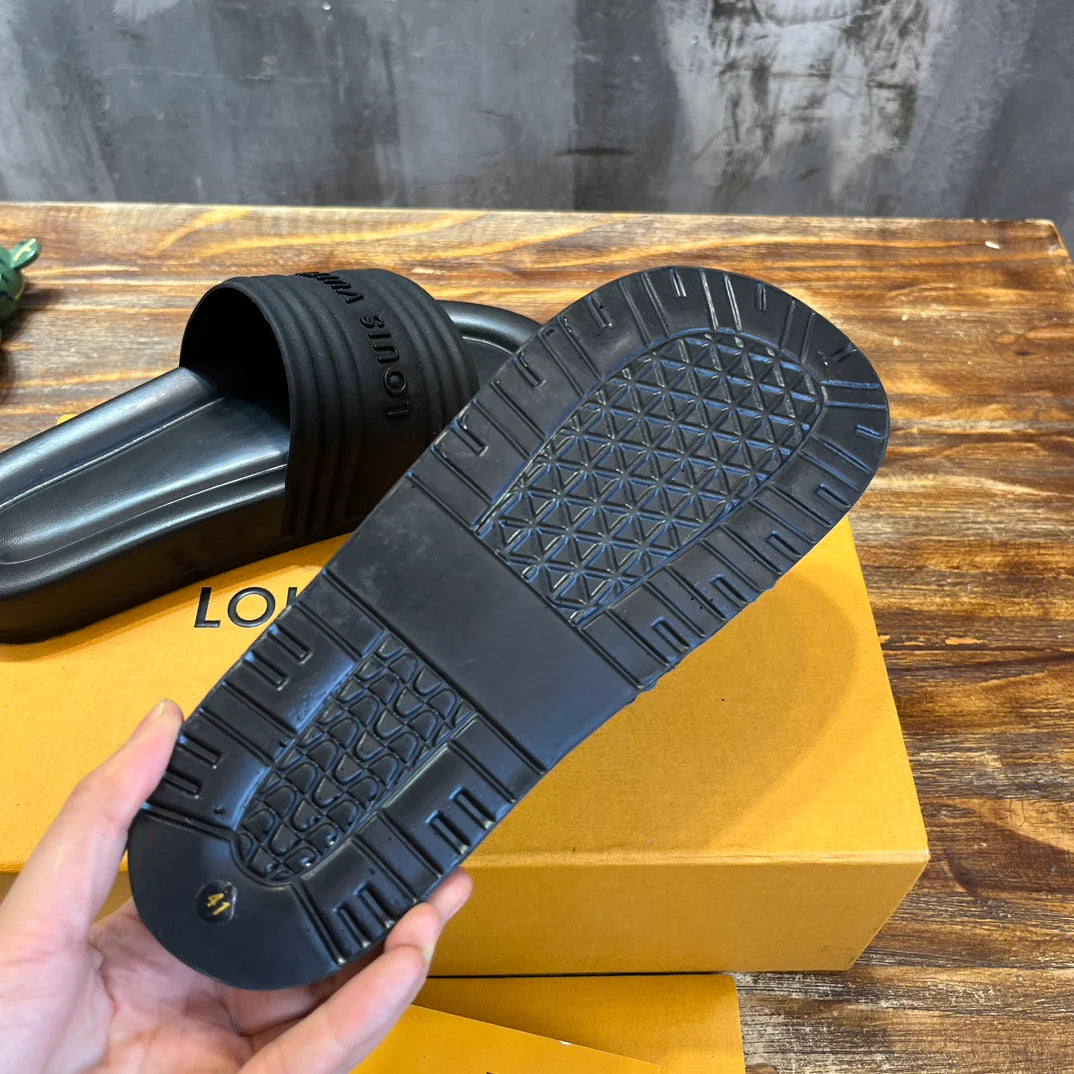 LV SANDAL