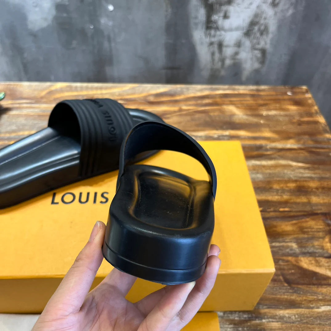 LV SANDAL