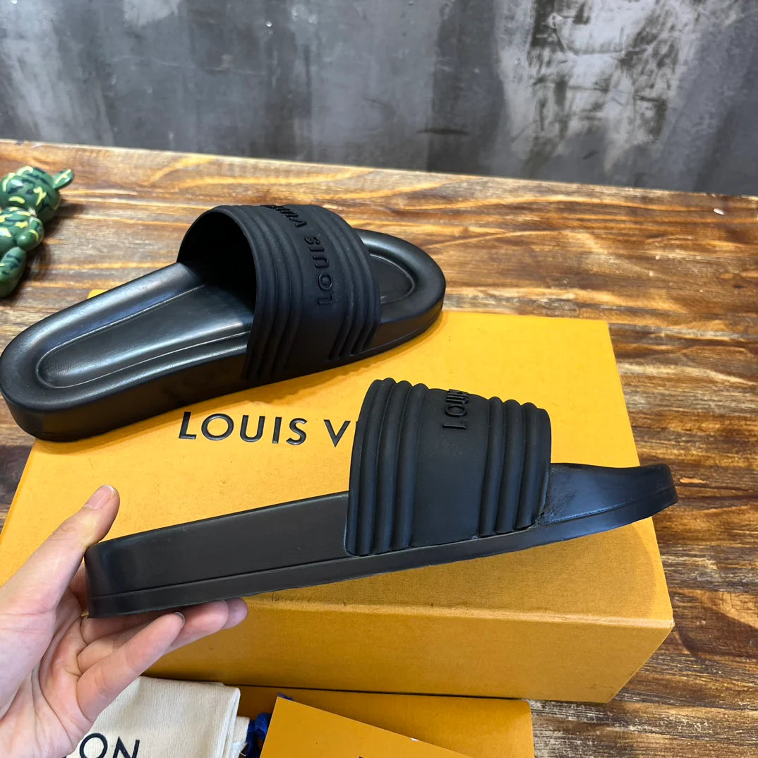 LV SANDAL