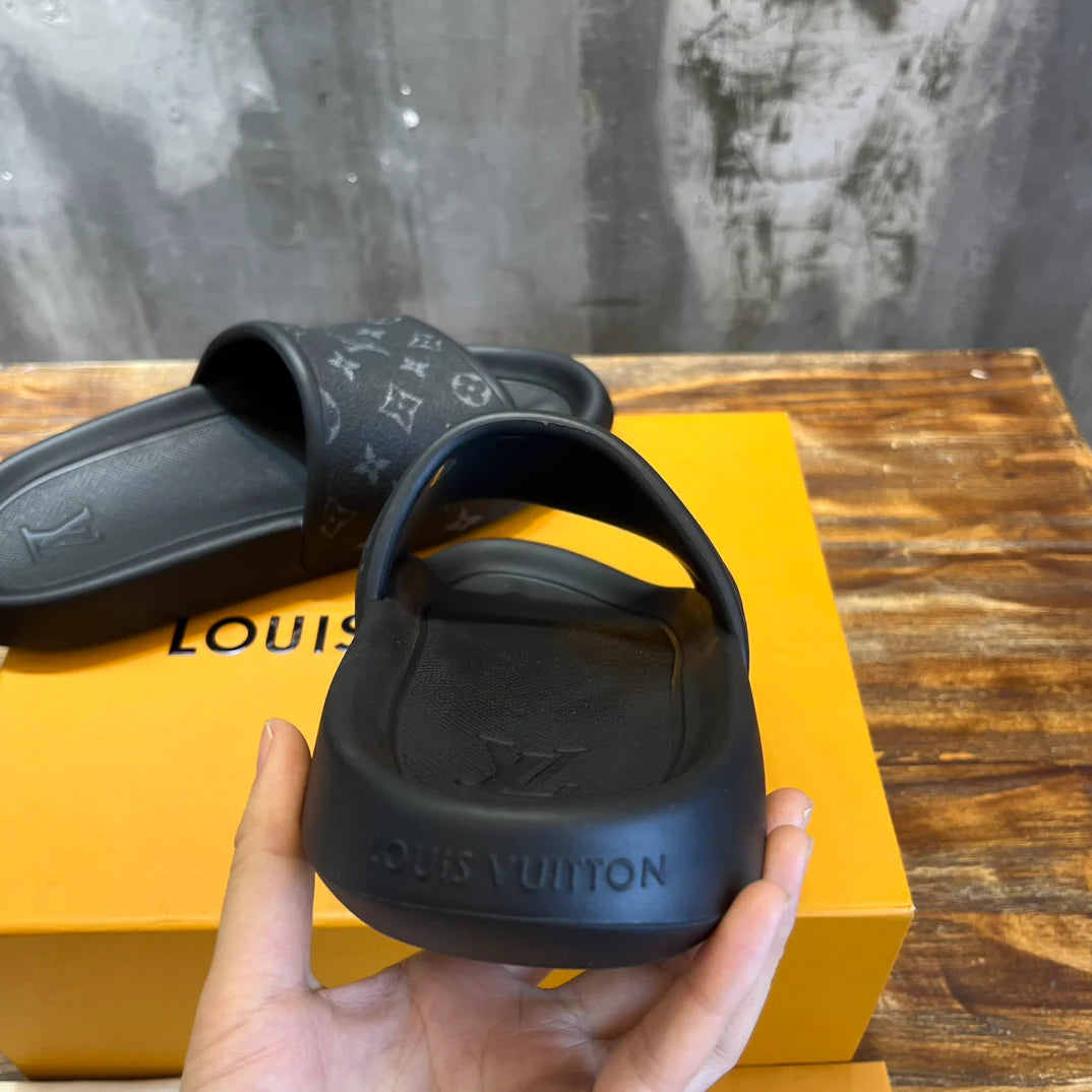 LV SANDAL