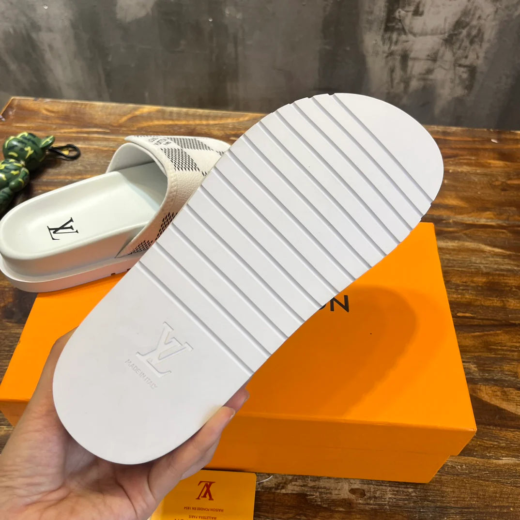LV SANDAL