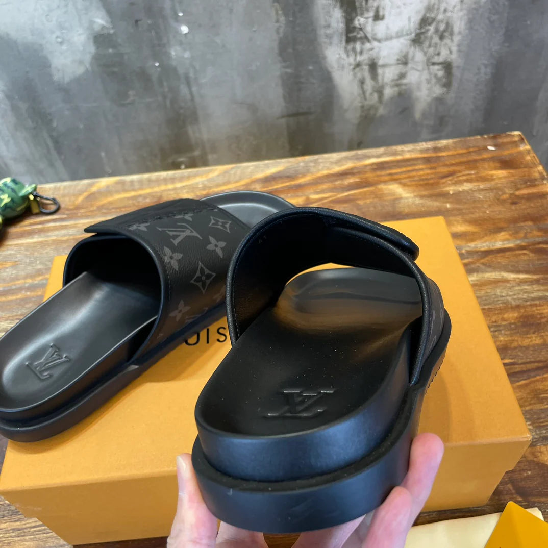 LV SANDAL