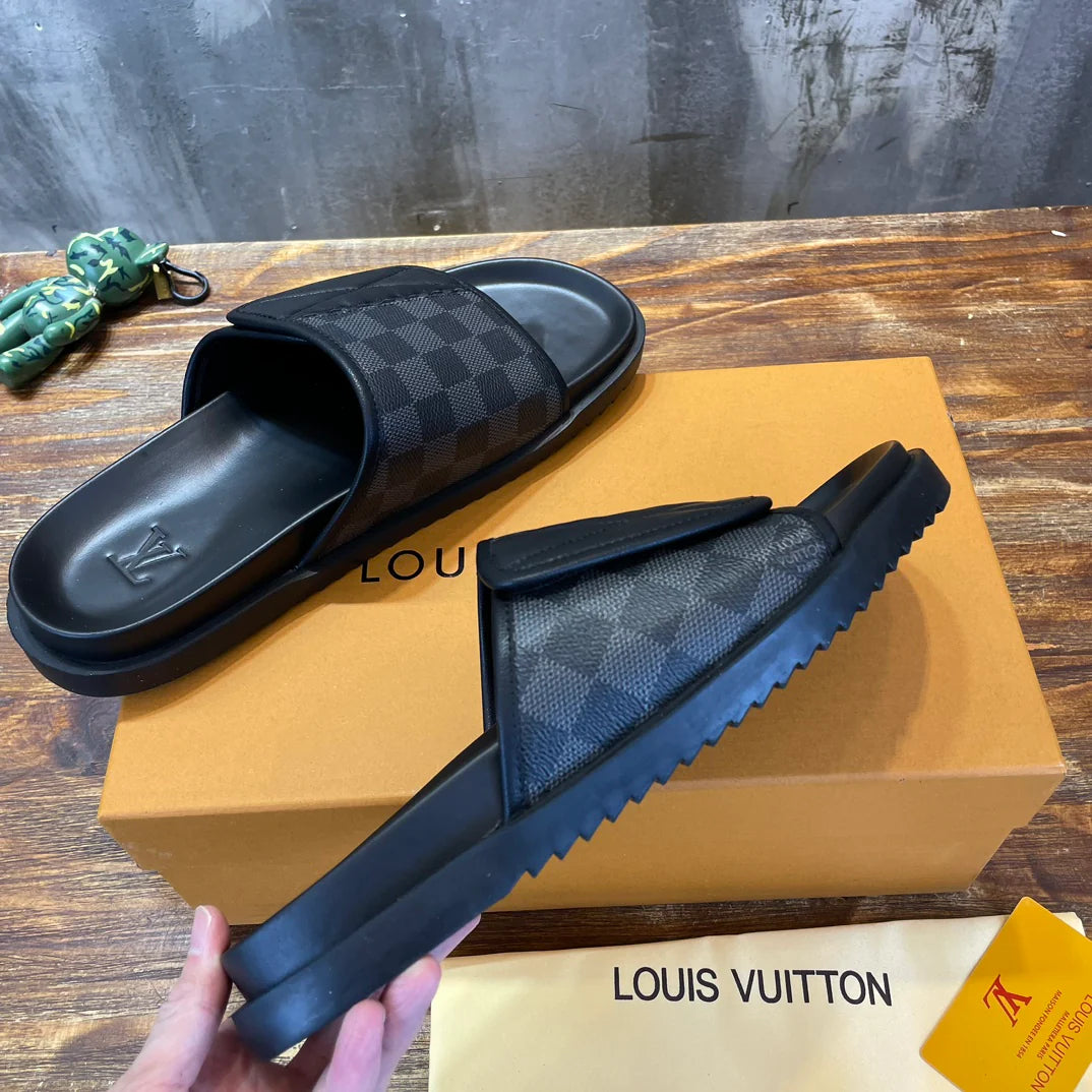 LV SANDAL
