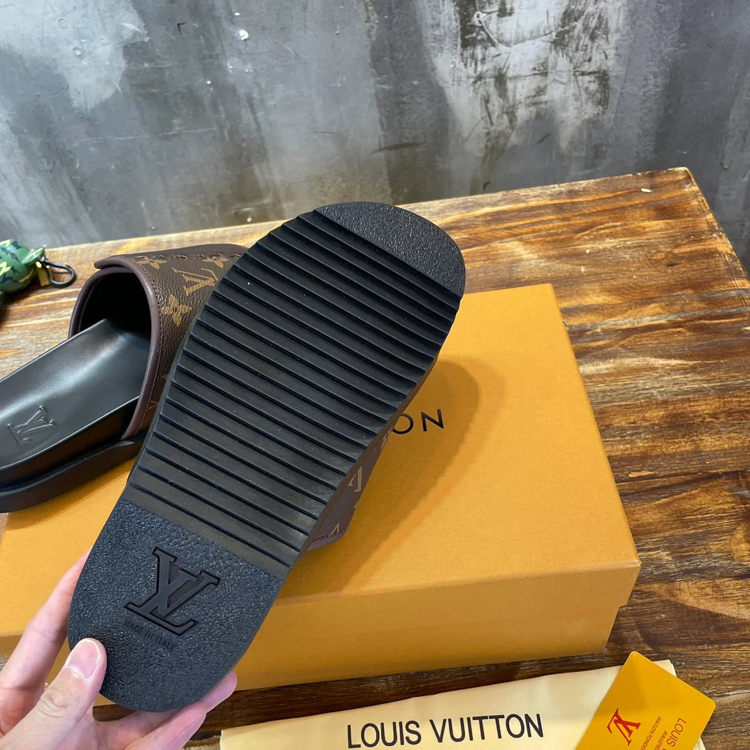 LV SANDAL