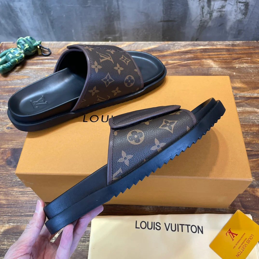 LV SANDAL