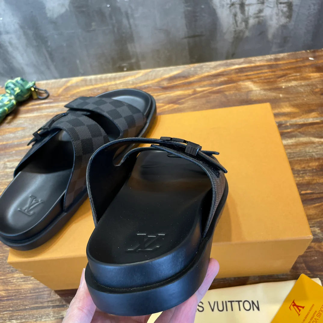 LV SANDAL