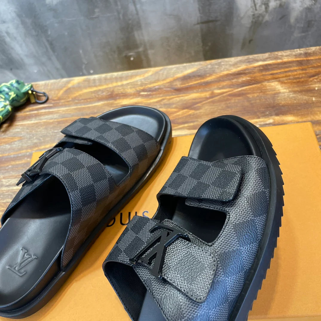 LV SANDAL