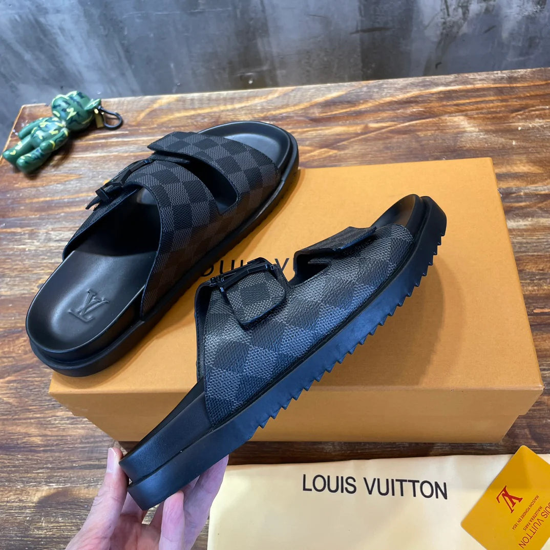 LV SANDAL