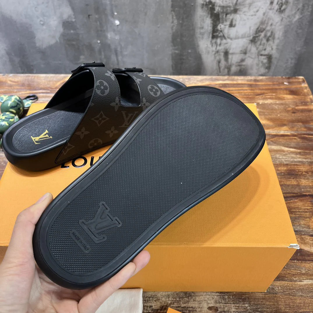 LV SANDAL