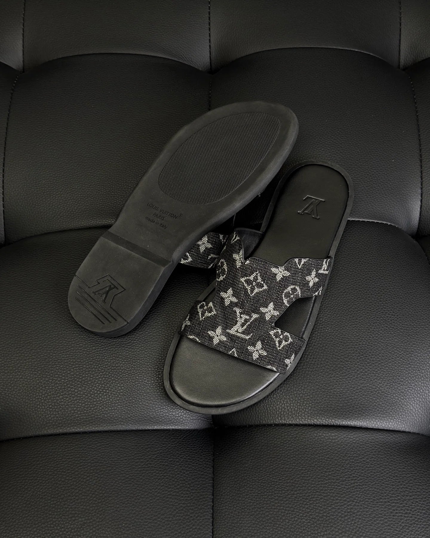 LV SANDAL