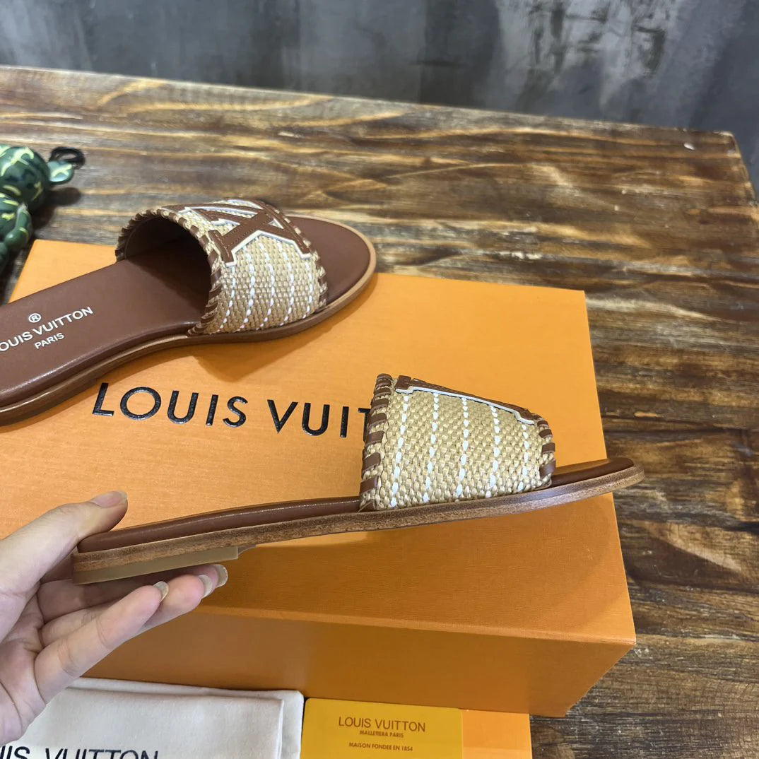 LV SANDAL