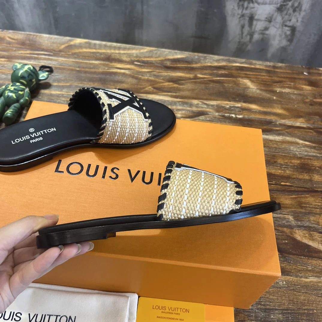 LV SANDAL