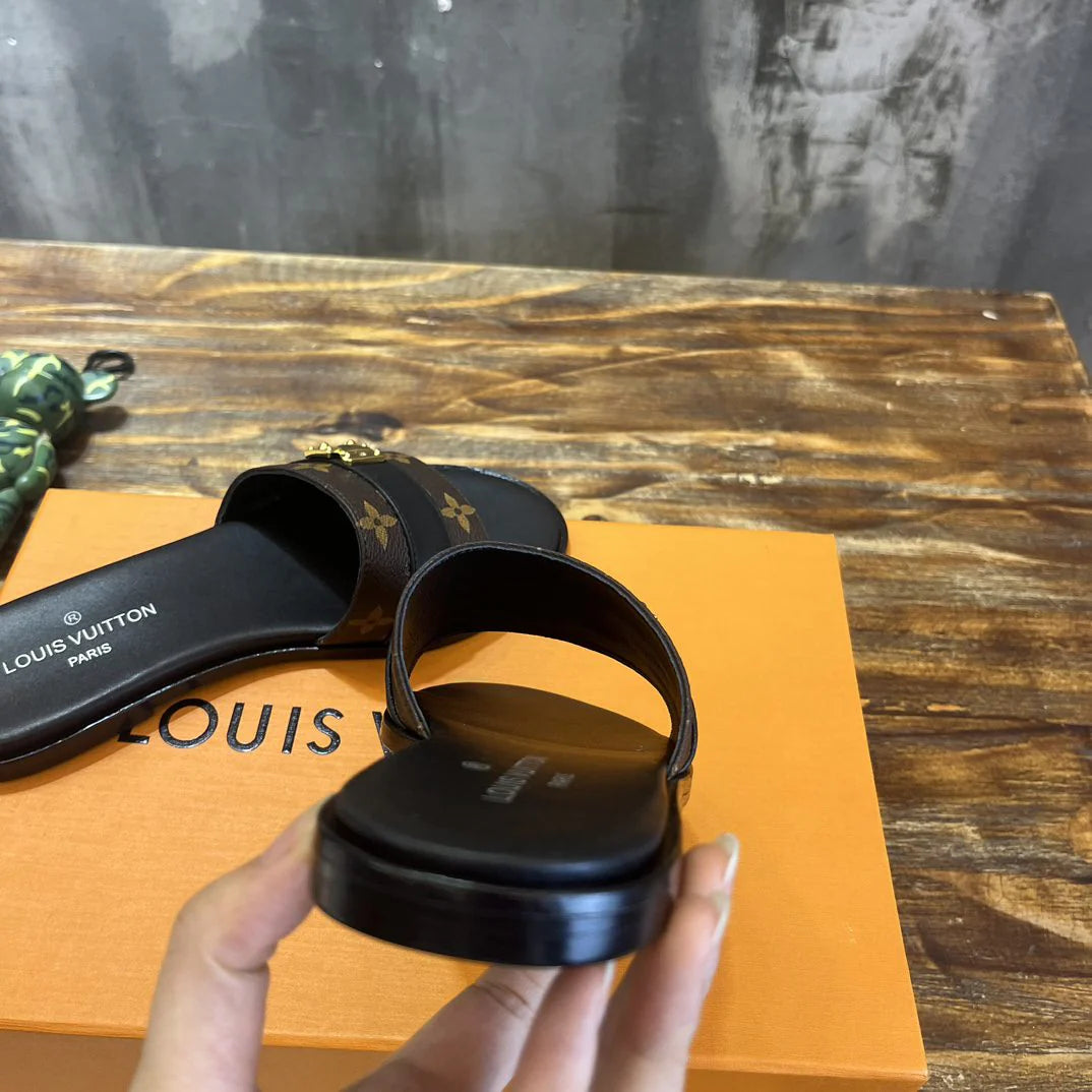 LV SANDAL