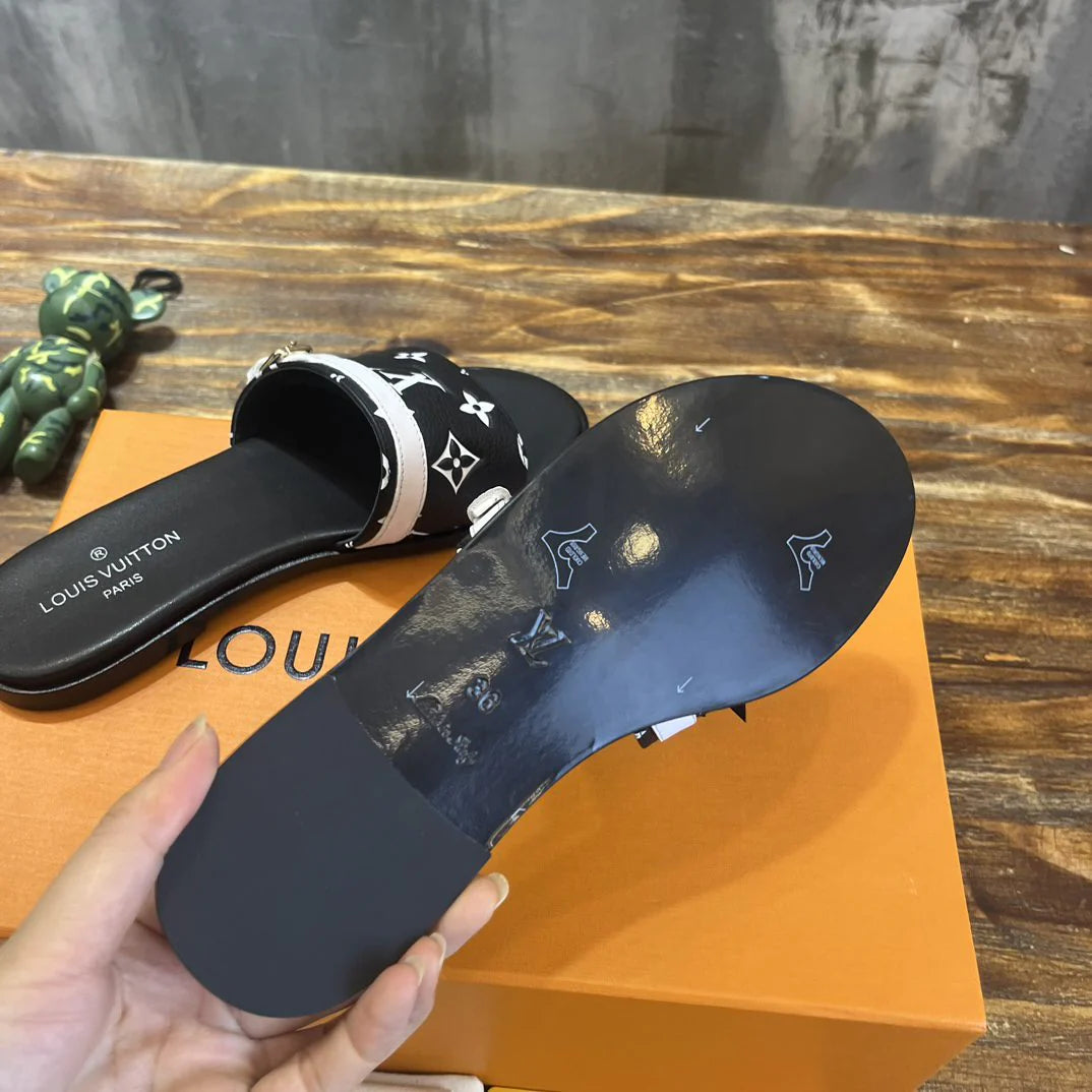 LV SANDAL
