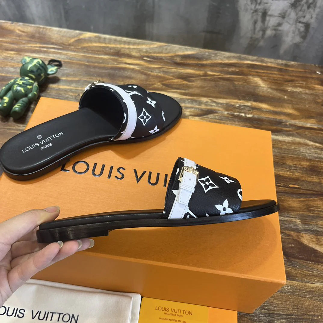 LV SANDAL