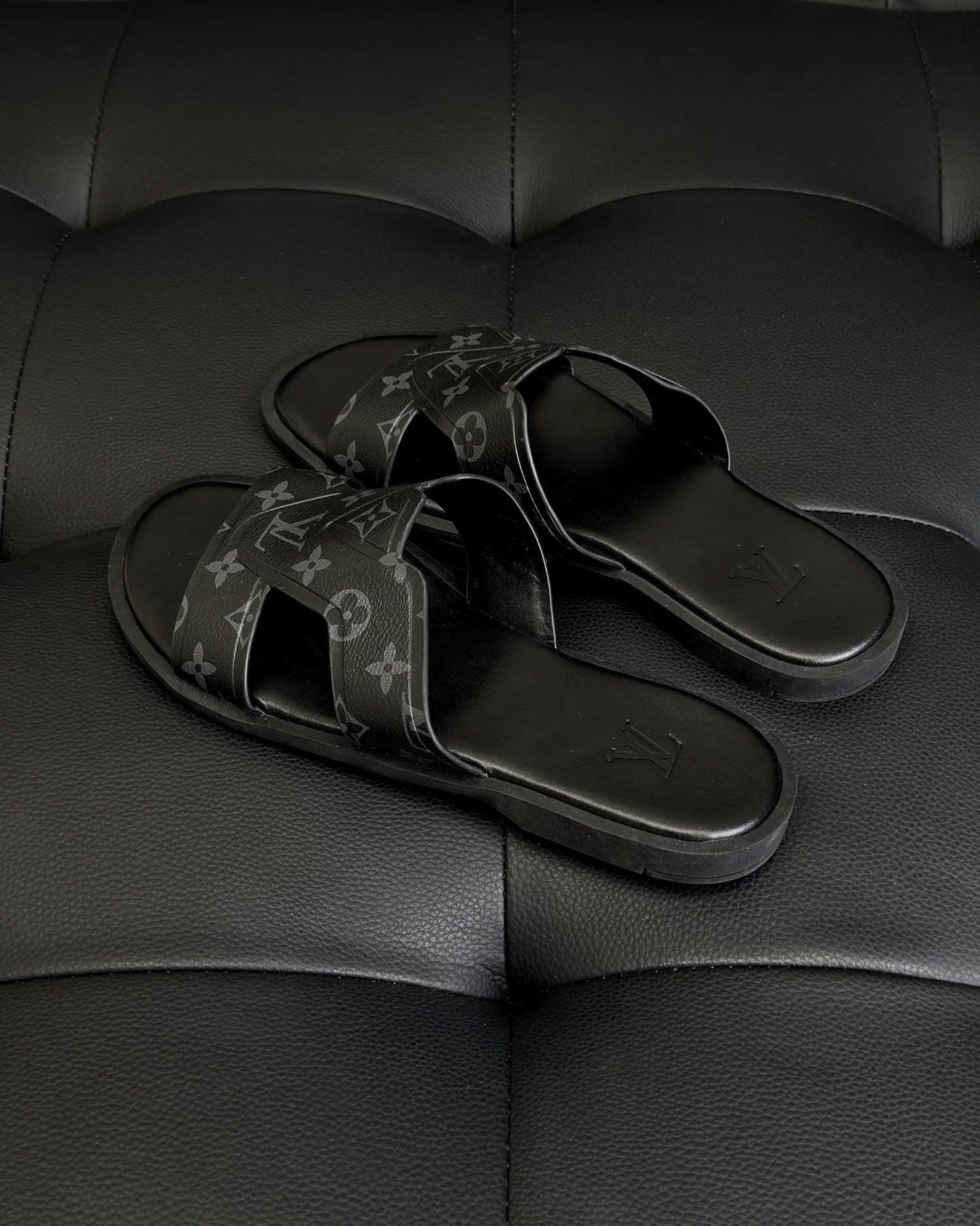 LV SANDAL