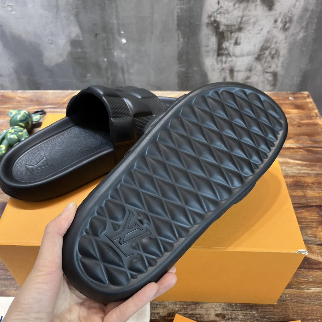 LV SANDAL