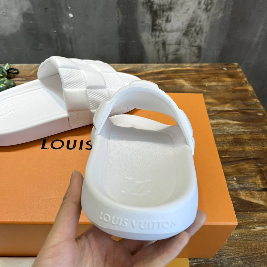 LV SANDAL